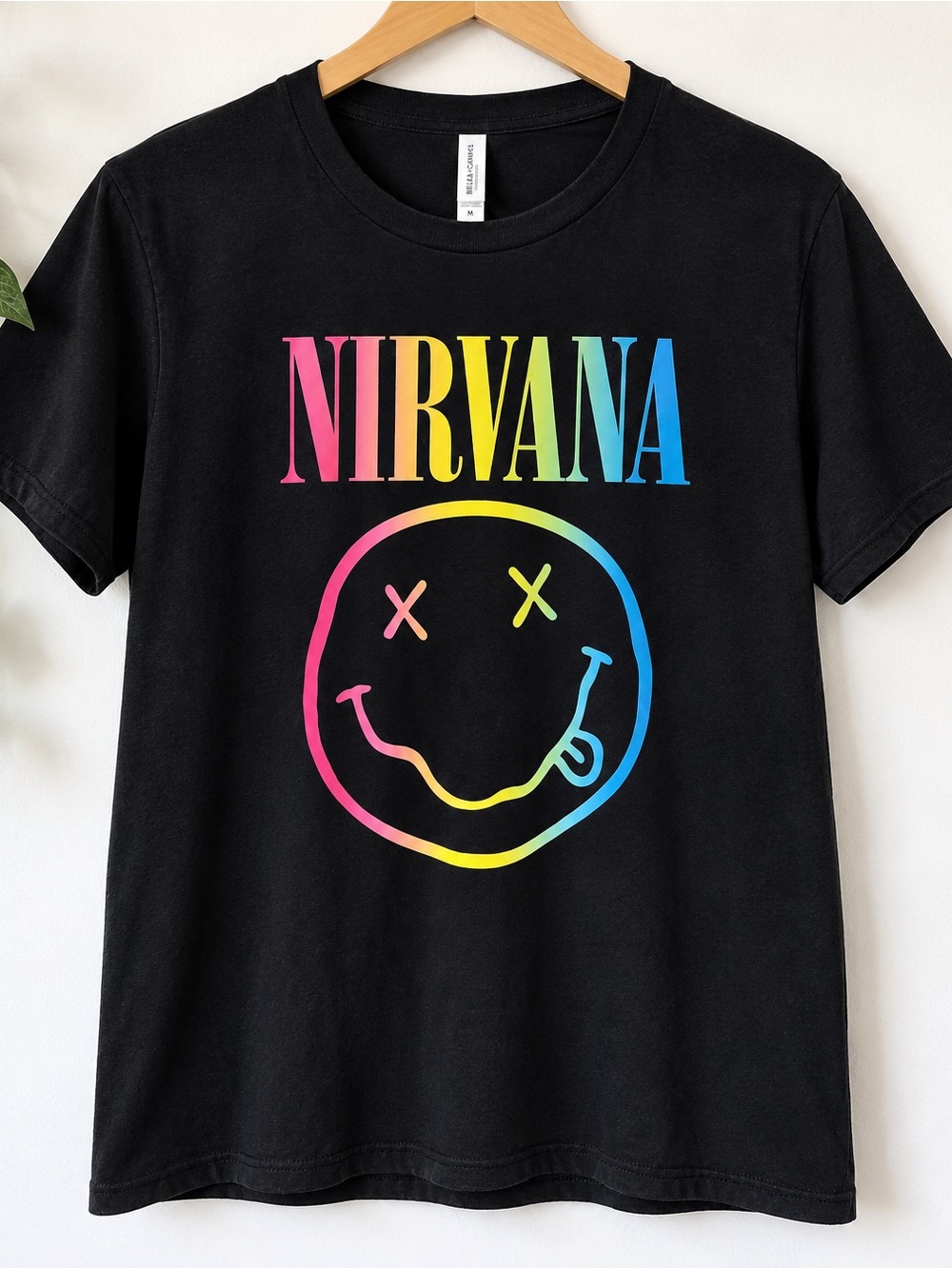 Nirvana Rainbow Smiley Graphic T-Shirt Black Size Medium Band Tee